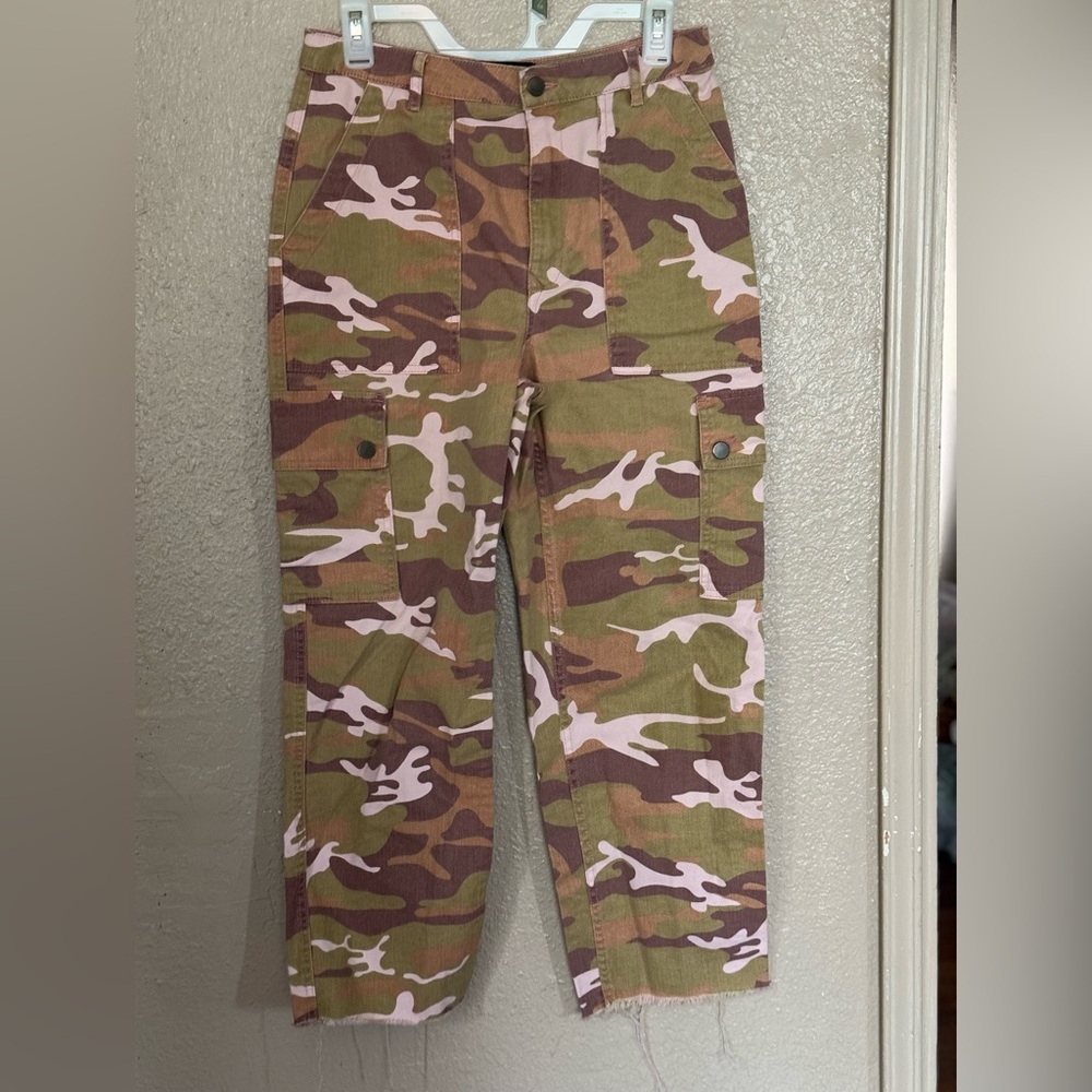 Camo Hollister Jeans Early 2000’s Style Women’s 7/28
